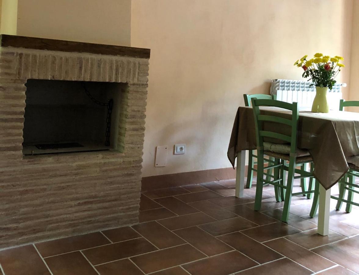 Dolce Vita In Tuscany Cottage Капанари Екстериор снимка